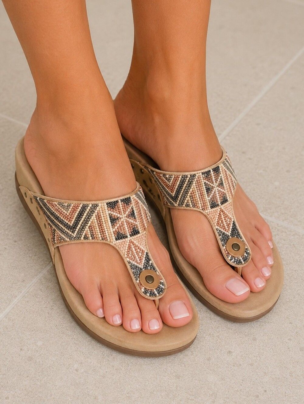 Blowfish Malibu Lyric Cream & Tan Sandals, Beaded Thong, Size 7.5